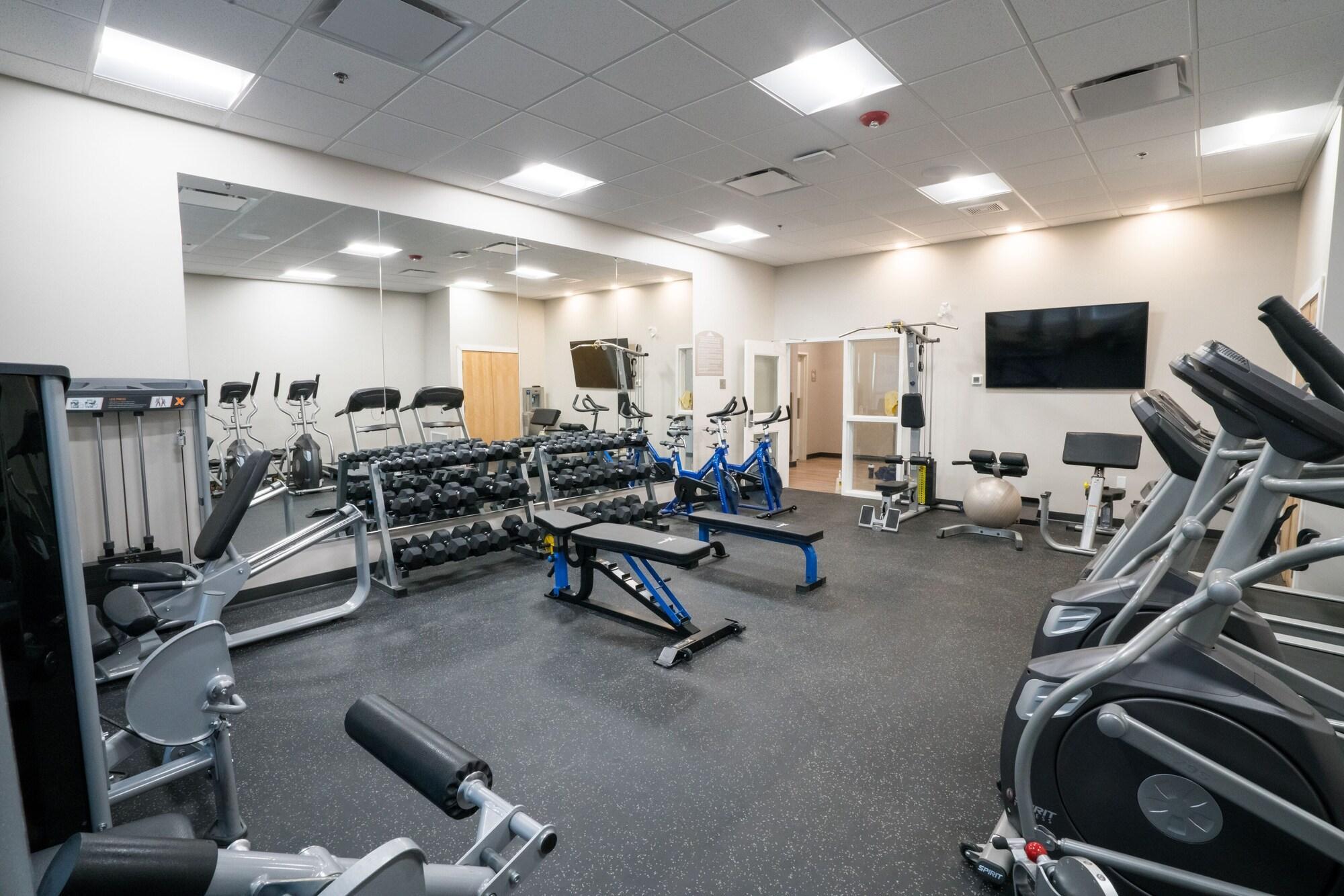 Park Inn By Radisson, Kelowna Bagian luar foto