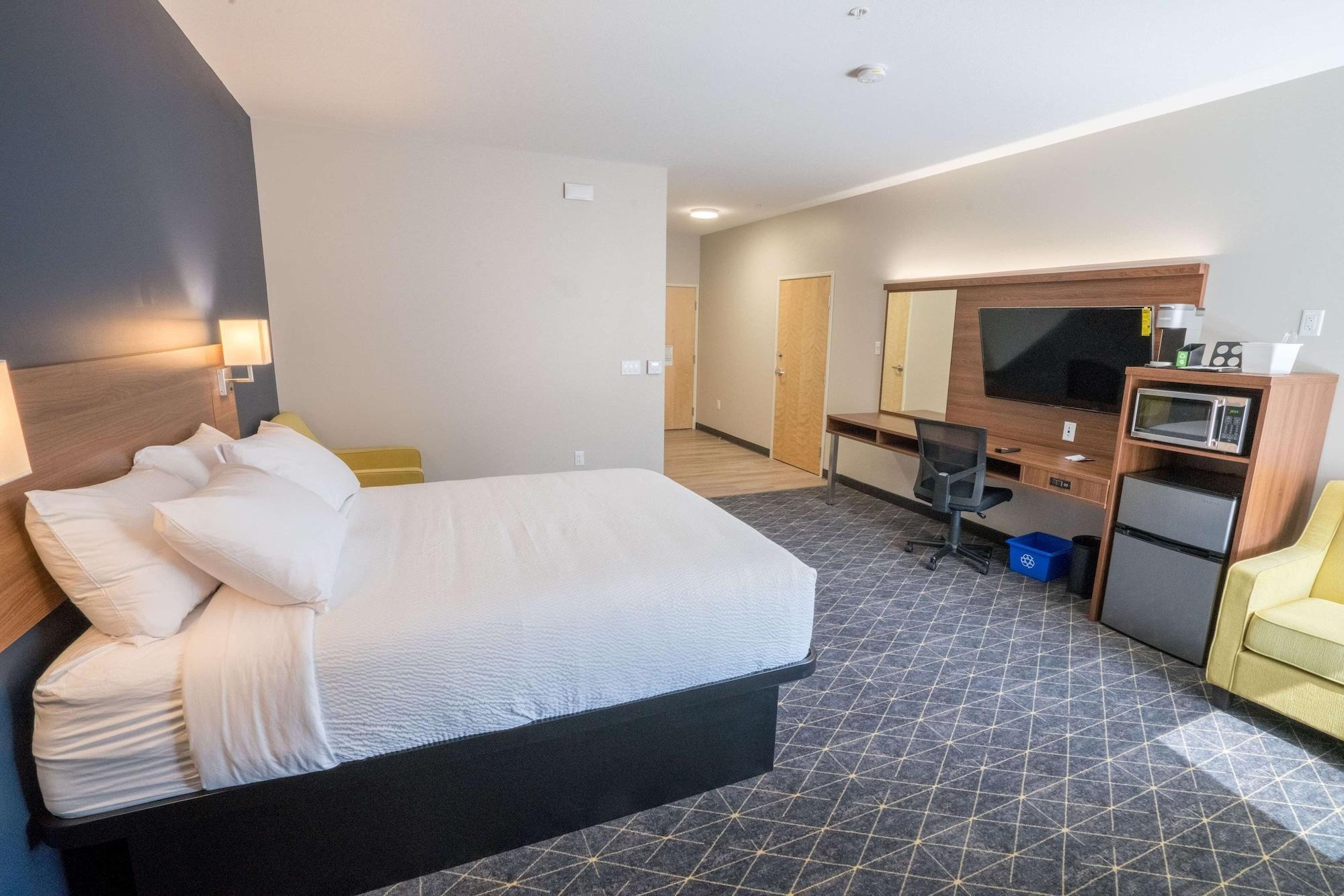Park Inn By Radisson, Kelowna Bagian luar foto